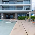 1004 Morros City - Spectacular 1 Bedroom Condo